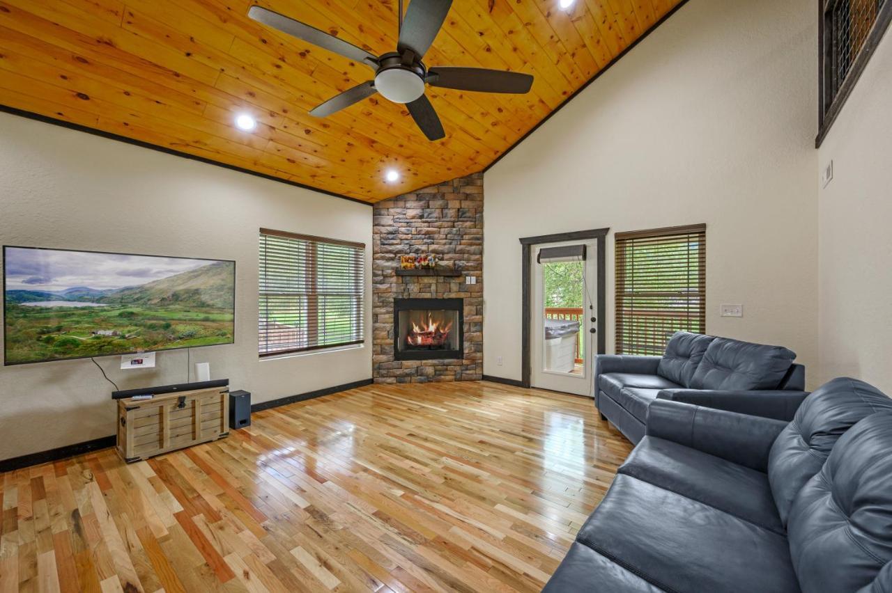 Smoky Mountain Chalet Pigeon Forge Extérieur photo